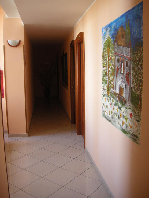 George Hotel Barcellona-Pozzo di Gotto Extérieur photo